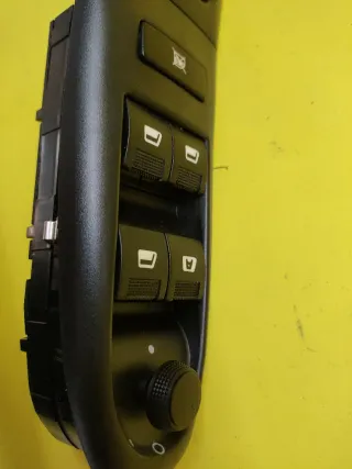 BOTONERA ELEVALUNAS PEUGEOT 406 BERLINA