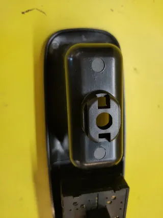 BOTONERA ELEVALUNAS PEUGEOT 406 BERLINA