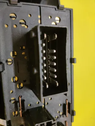 BOTONERA ELEVALUNAS PEUGEOT 406 BERLINA