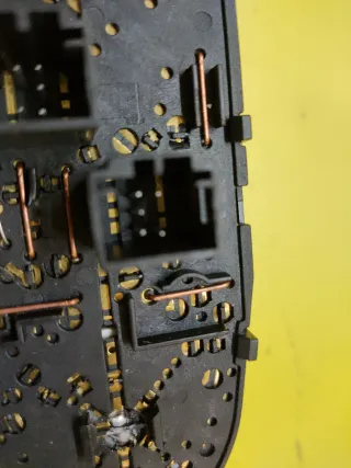 BOTONERA ELEVALUNAS PEUGEOT 406 BERLINA