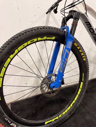 Mondraker F Podium RR 2022