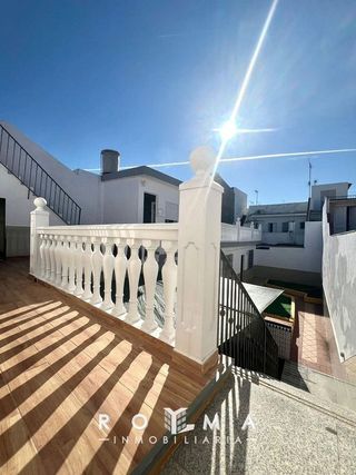 Casa adosada en venta en Vista Azul - Consolación en Dos Hermanas