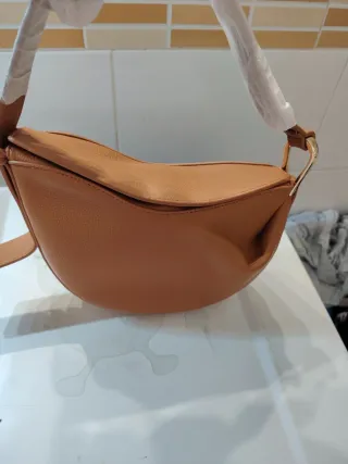 Bolso marrón de cuero