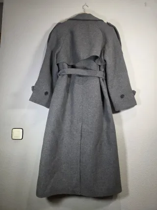 Abrigo largo Zara cinturón trabillas gris XS