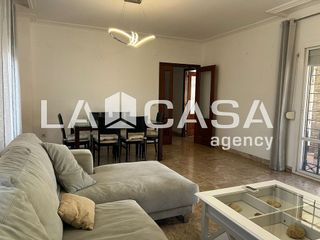 Chalet en venta en Montequinto en Dos Hermanas