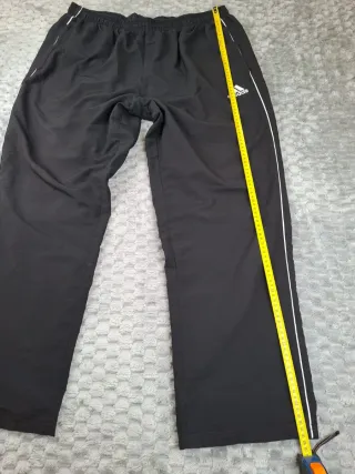 Pantalones Adidas Vintage Y2K Negros y Blancos