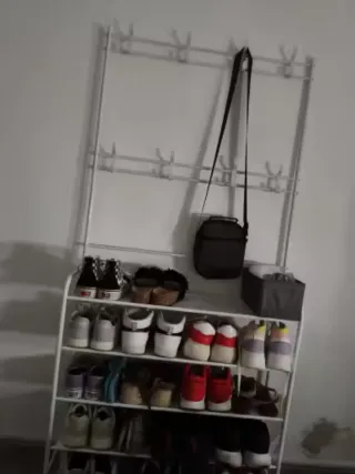 Porta scarpe multifunzione con piedistallo (5 ripiani) in scatola