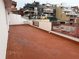 Ático en alquiler en Centre en Santa Coloma de Gramanet