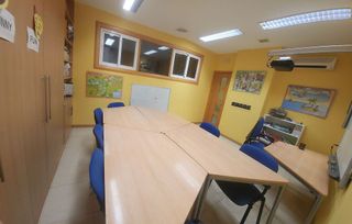 Local comercial en venta en San Francisco Javier en Granada