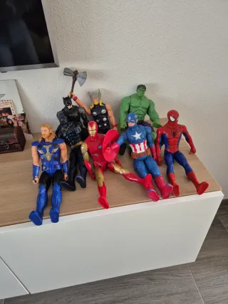 Muñecos Marvel
