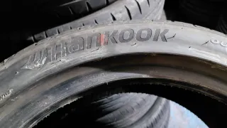 Neumático 215/45/17