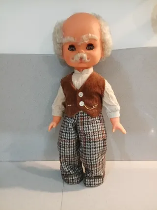 Bambola vintage uomo anziano