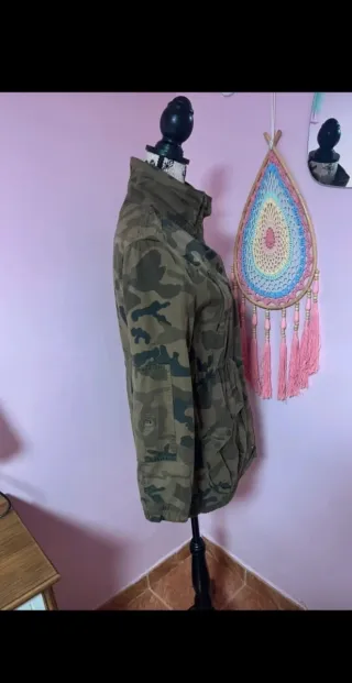 Chaquetón militar camuflaje mujer