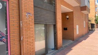 Local comercial en venta en Fresnos en Torrejón de Ardoz