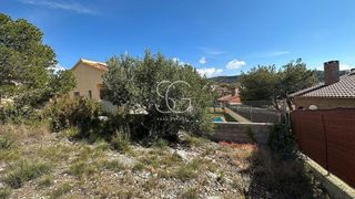 Solar en venta en Centro en Roda de Barà