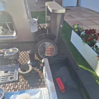 Cecotec Cafetera Express Barista Cream 20 bares