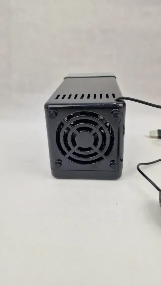 Mini nevera USB para latas