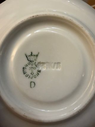 Juego de té o café porcelana antigua.