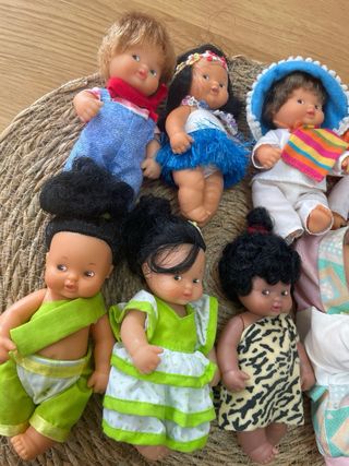 Lote 8 Muñecas Famosa