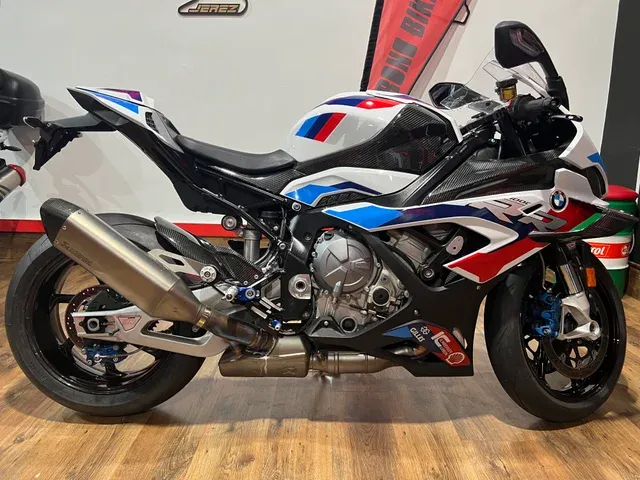 BMW M1000RR