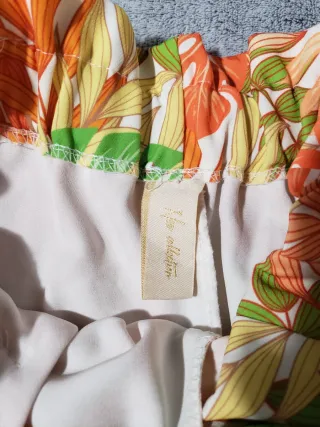 Pantalones cortos estampado tropical