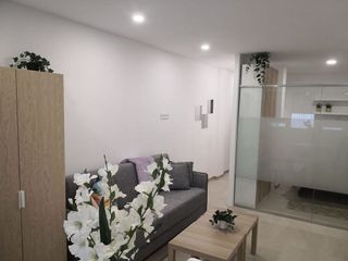 Piso en alquiler en Santa Catalina - Canteras en Palmas de Gran Canaria(Las)