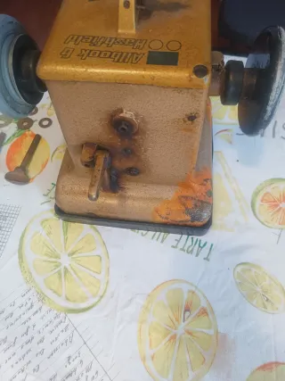 Máquina de coser antigua Allbook & Hashfield