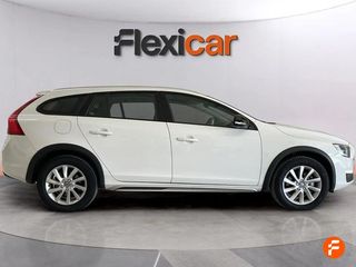 Volvo V60 2.0 D3 Momentum Auto