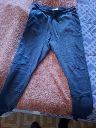 Pantalón chándal gris