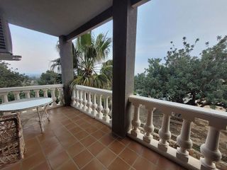 Chalet en alquiler en Cheste