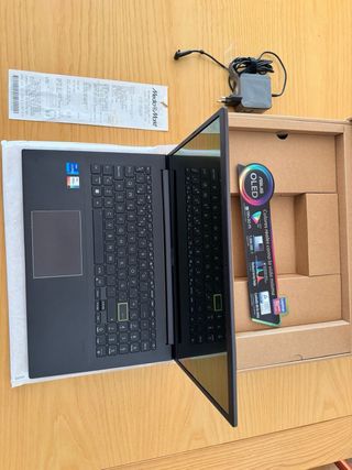 Portátil ASUS VivoBook