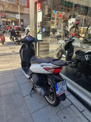 Motos a 1000 vende Symphony S125 2016