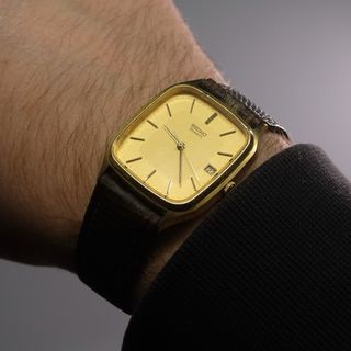 Seiko Quartz Chapado Oro Reloj Cushion