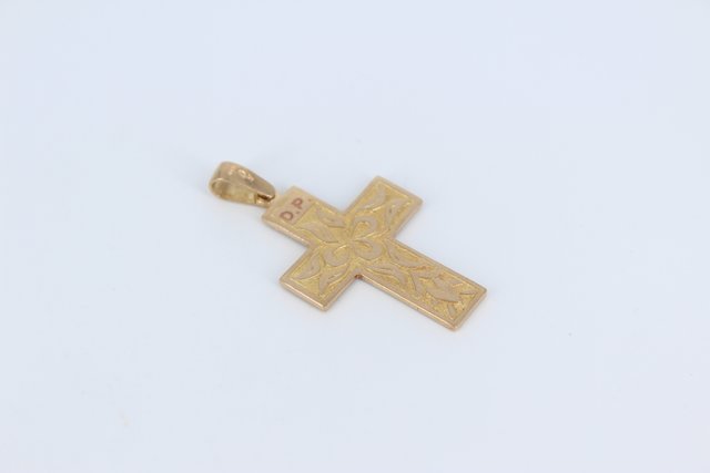 Cruz Apóstoles de Oro 18k, 4,42gr. Ref. G-101.
