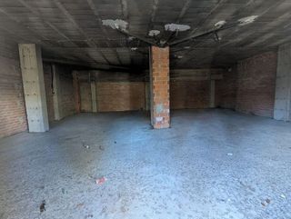Local comercial en venta en Amorebieta-Etxano