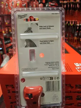 SIERRA PLEGABLE MILWAUKEE