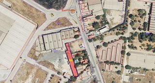Nave industrial en venta en La Paz en Alcalá de Guadaira