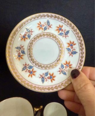 Antiche tazzine in porcellana