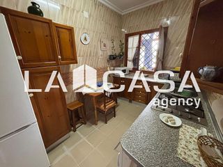 Casa pareada en venta en Montequinto en Dos Hermanas