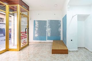 Local comercial en venta en Centro - Sagrario en Granada