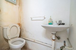 Local comercial en venta en Centro - Sagrario en Granada