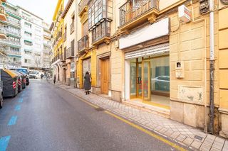 Local comercial en venta en Centro - Sagrario en Granada