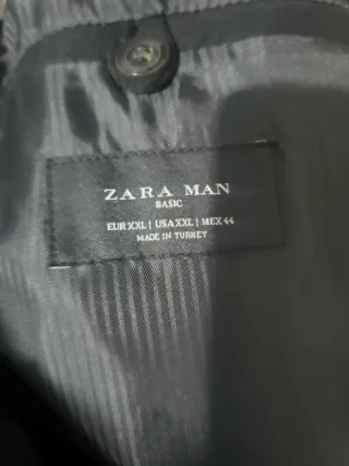 Chaqueta Zara Negra
