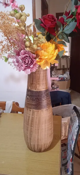 Vaso decorativo in ceramica