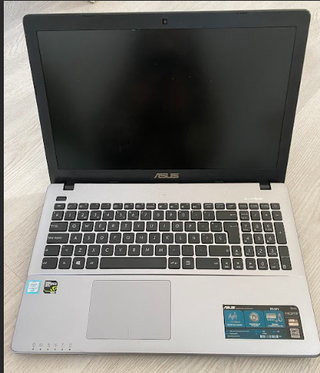 Portátil Asus R510V i7-6700HQ 8GB RAM 500GB SSD