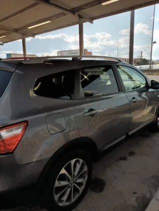 Nissan Qashqai+2 2010
