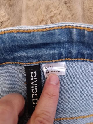 Jeans rectos tiro alto