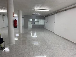 Local comercial en venta en Castellbisbal