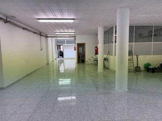 Local comercial en venta en Castellbisbal