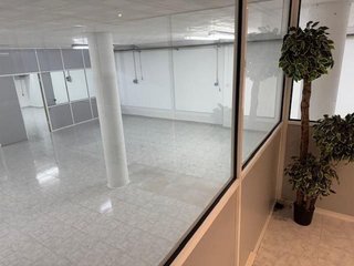 Local comercial en venta en Castellbisbal